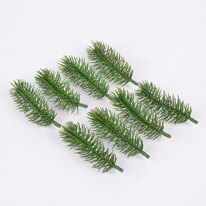 popular hot sale Artificial Christmas tree pine needle PE branch pick