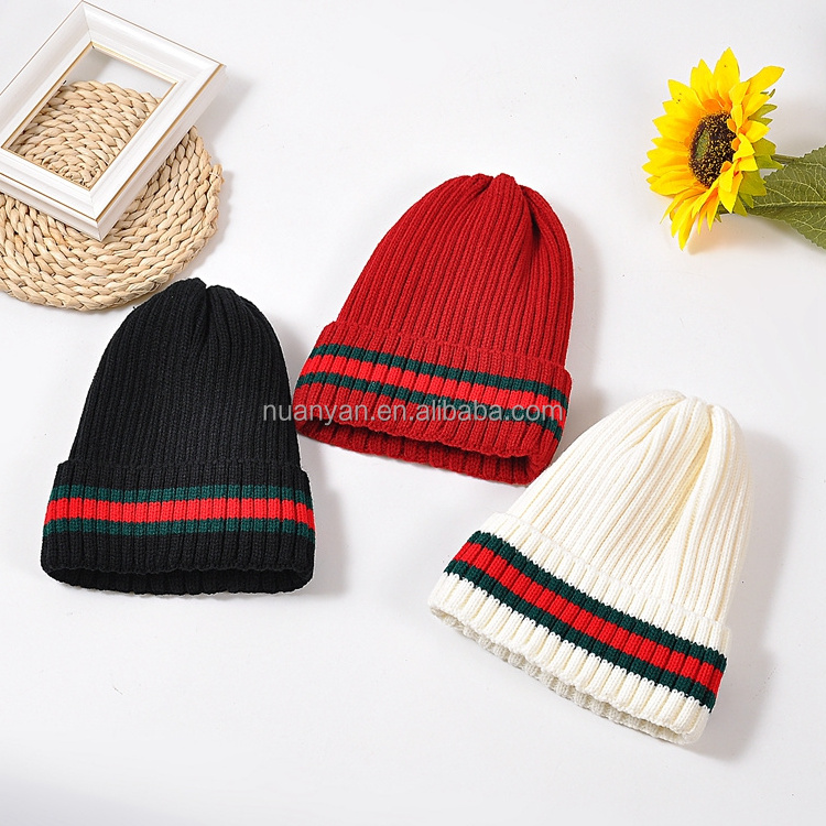 Wholesale Luxury Designer Unisex Knitted Hat Woolen Yarn Thickened Stripe Beanie Outdoor Riding Winter Hat