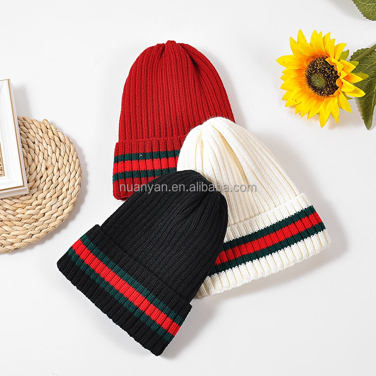 Wholesale Luxury Designer Unisex Knitted Hat Woolen Yarn Thickened Stripe Beanie Outdoor Riding Winter Hat