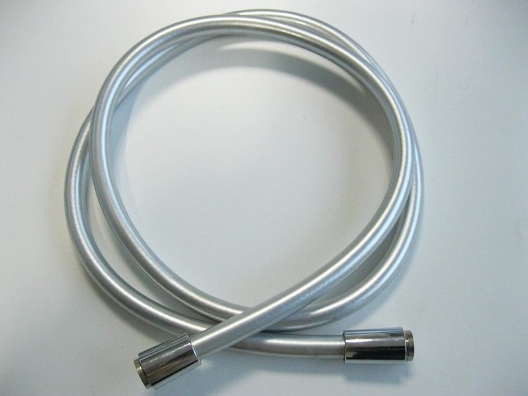 Good Quality European Standard Silver Grey Chromed Pvc Shower Flexible Hose