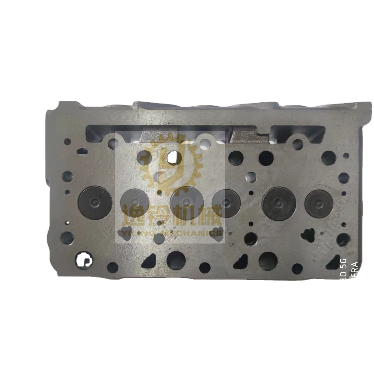 Kubota D1503   D1703 engine cylinder head for construction machinery spare parts