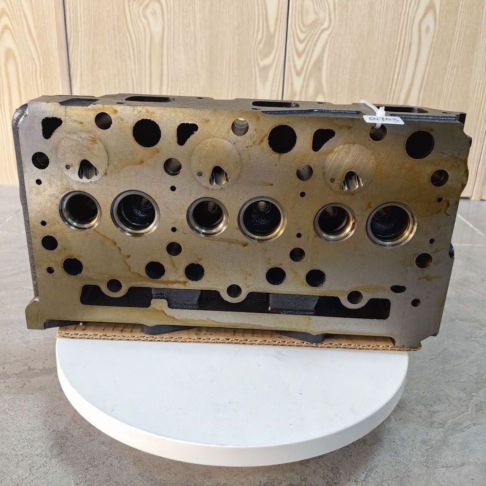 1G720-30430 1A033-03043 D1703  Cylinder head  for Kubota Excavators engine parts