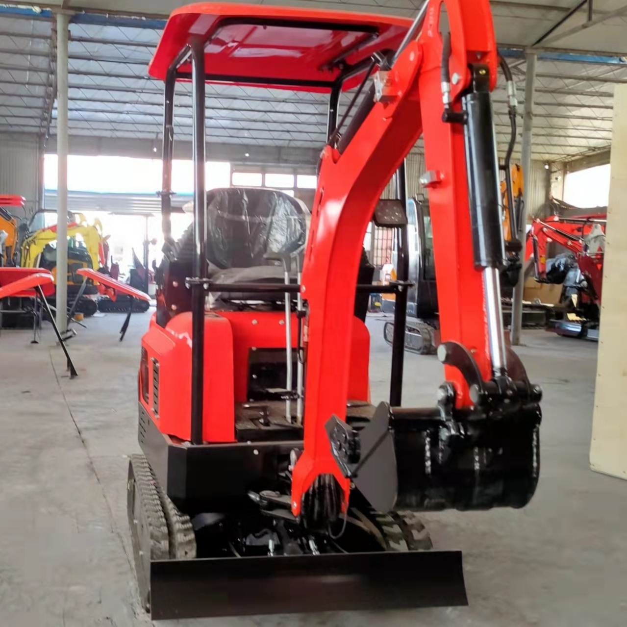 wholesaler mini digger 1.5 ton mini excavator 1.5 ton with side swing boom