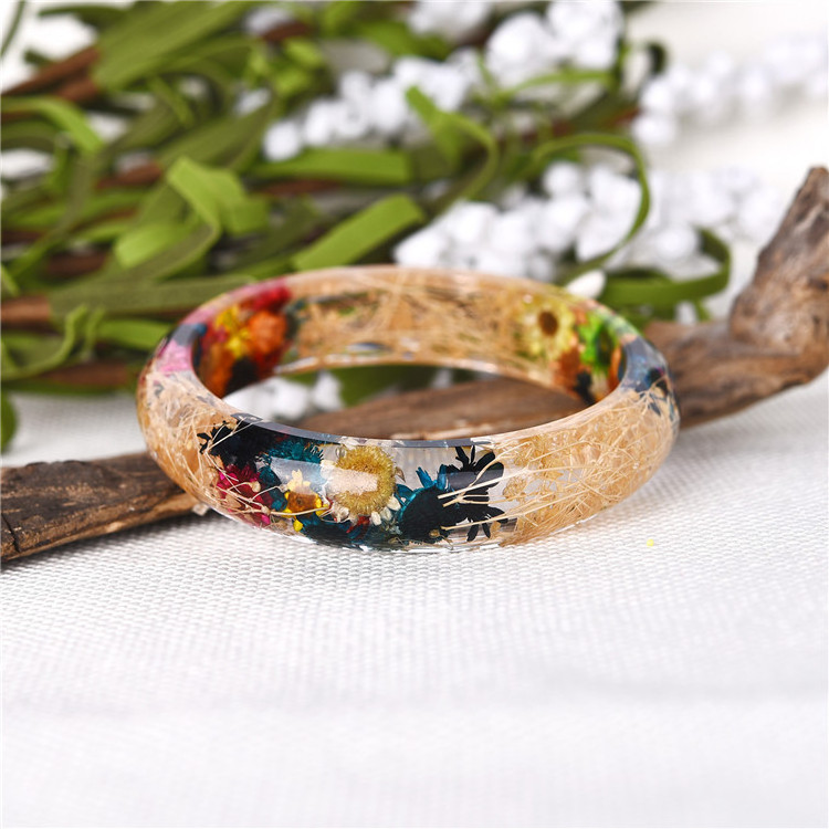 Custom Made Boho Resin flower Bracelet beautiful colorful various dried flower clear acrylic resin bangle