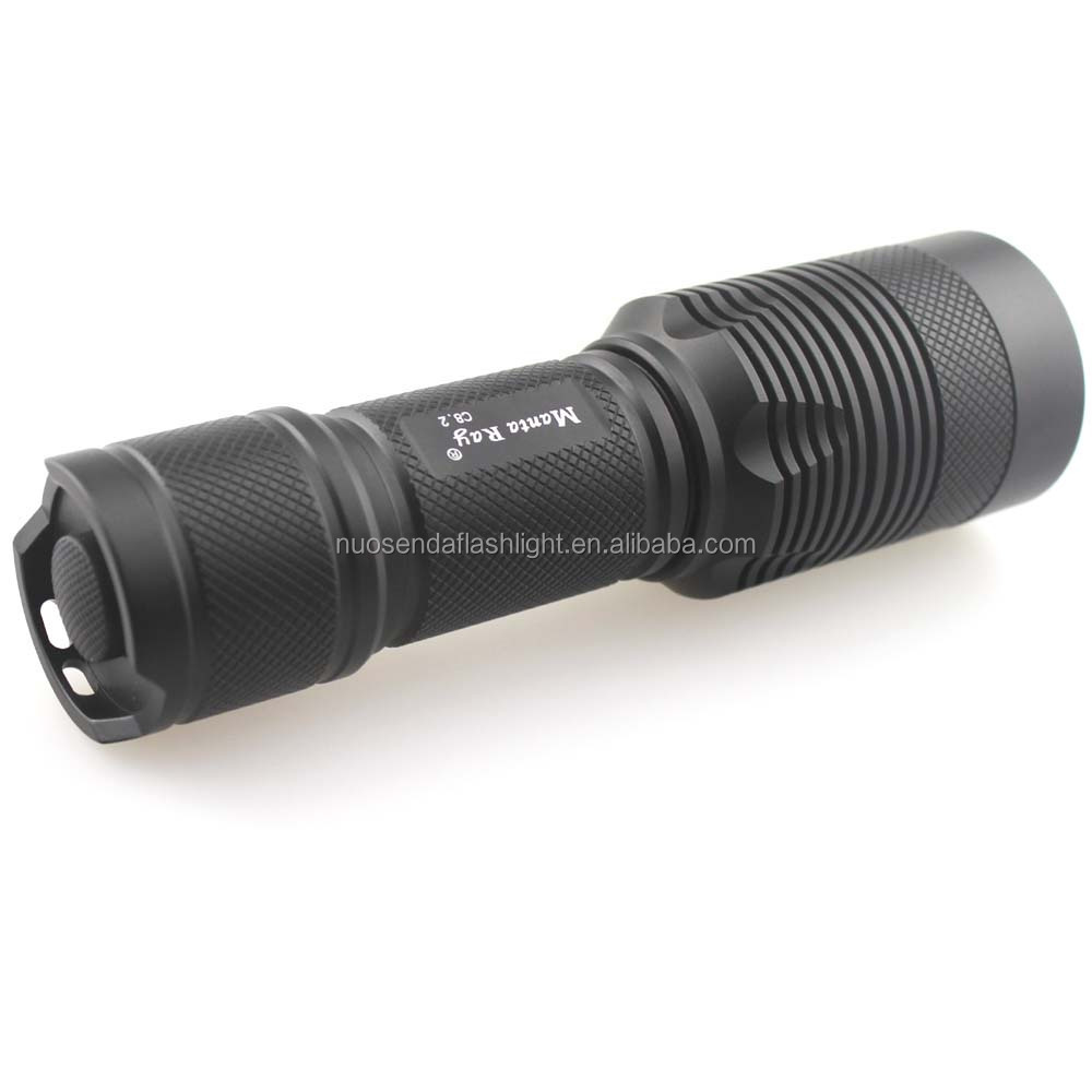 Manta Ray C8.2 LUMINUS SST-40-W 1650lm 14x7135 Driver 3-Mode SMO LED Flashlight