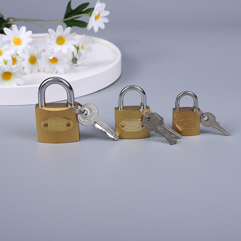 Factory Directly Selling Ready Stock 20 Mm Brass Color Iron Padlock High Security Padlocks