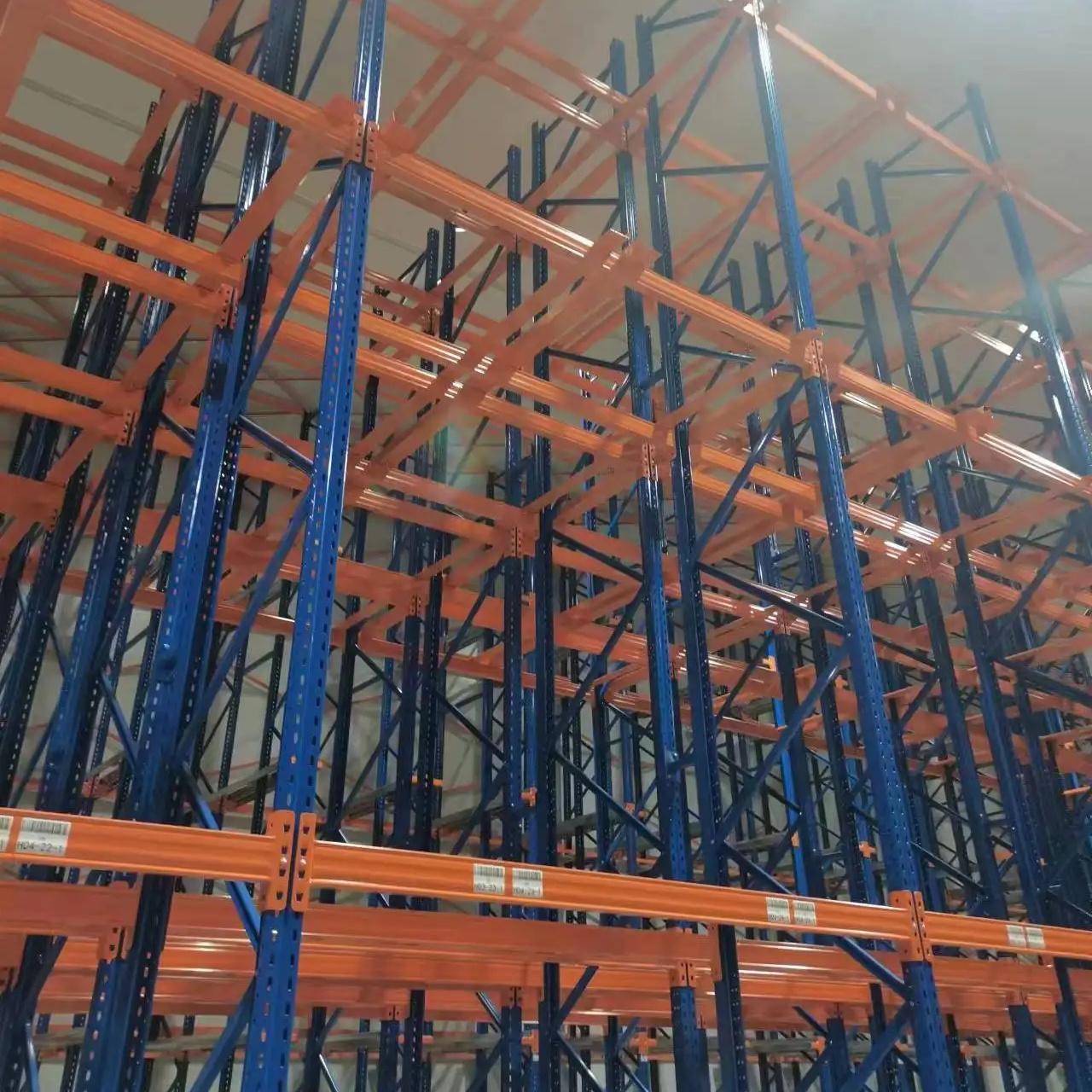 Made-In-China Electrostatic Spray Boltless Rack System Warehouse Double Deep Pallet Storage Rack