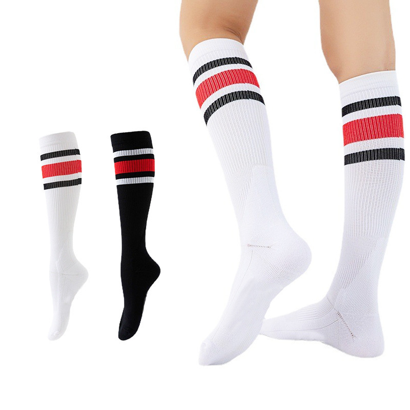 Fashionable anti-slip sports socks Sustainable grip socks football Crew Sports  stockings compression running S