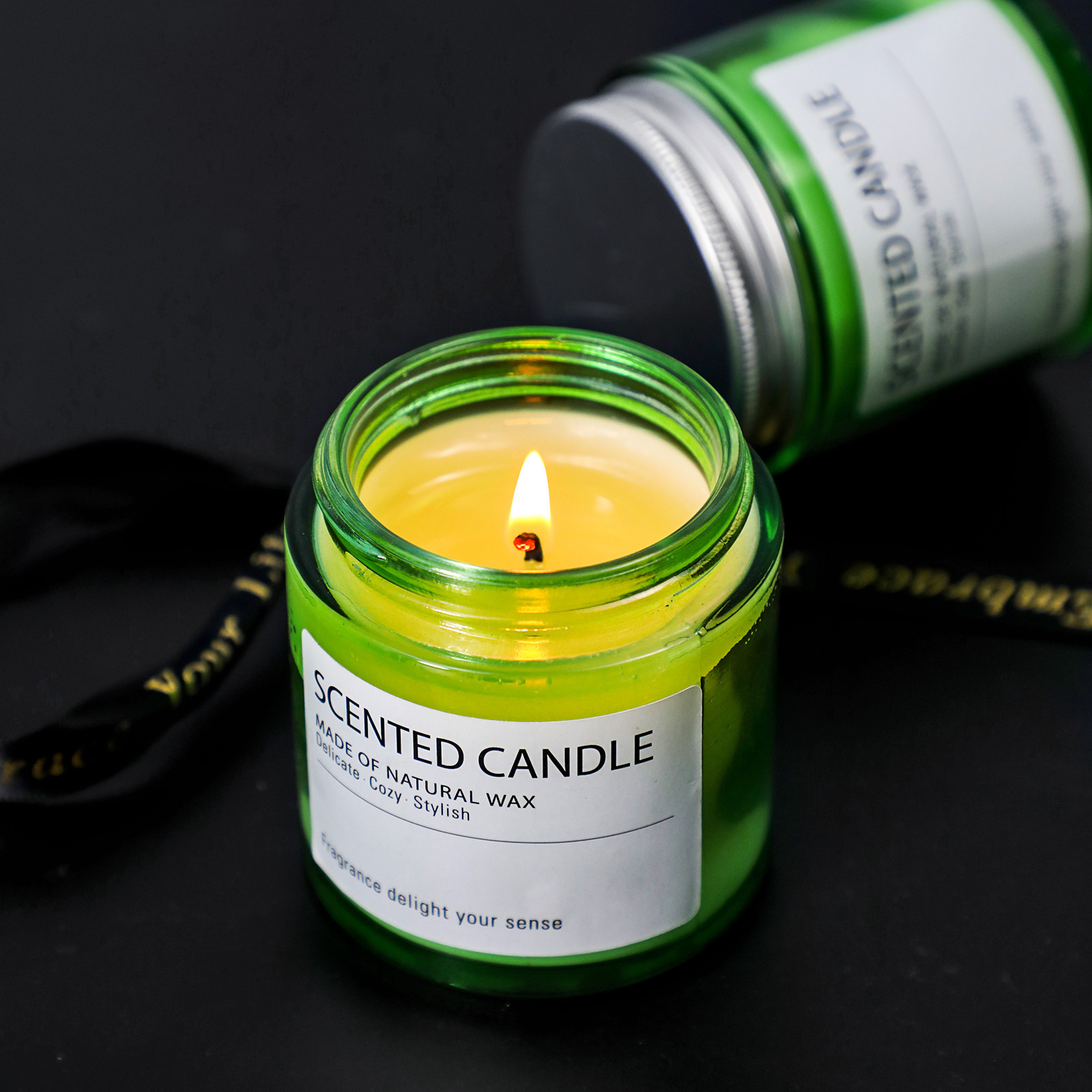 New Design Perfumed Candle Custom Label And Wax Green Jar Bulk Candle With Lid For Home Scents