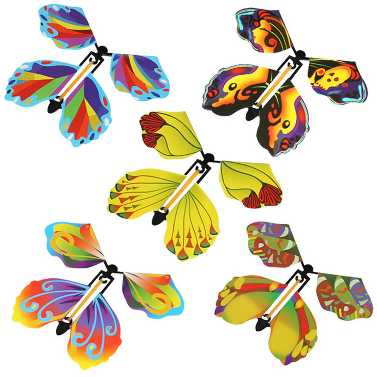 Hot Sell Toys Surprise Custom 3D Paper Wind Up Card Insert Rubber Band Powered Butterfly Magic Flying Butterflies For Kids Toy