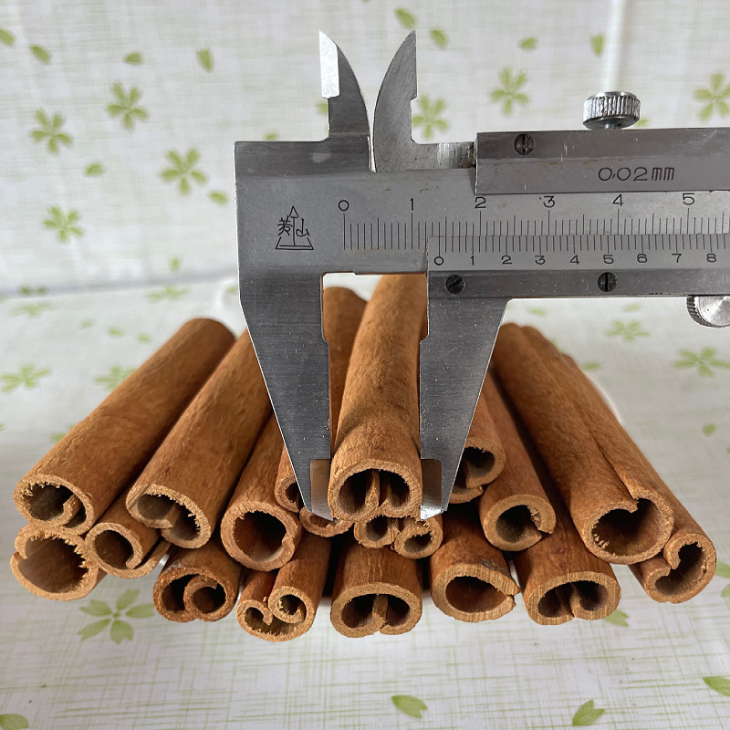 Wholesale Price China Spices High Quality Cassia Cinnamon Sticks Cinnamon Rolls