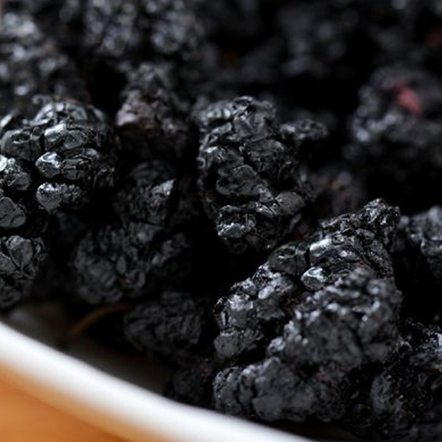 healthy snack sang shen Dried Black Mulberries flavor dried mulberry tea sweet dry mulberry fruit