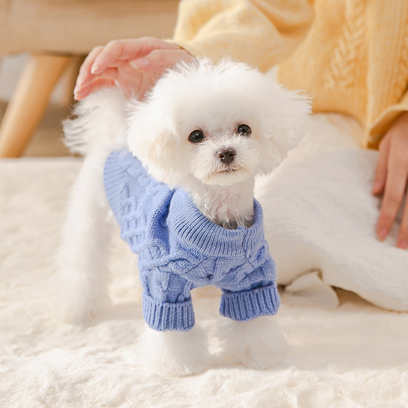 New autumn and winter twist knitted sweater small and medium dog spring two-legged cat pet clothes