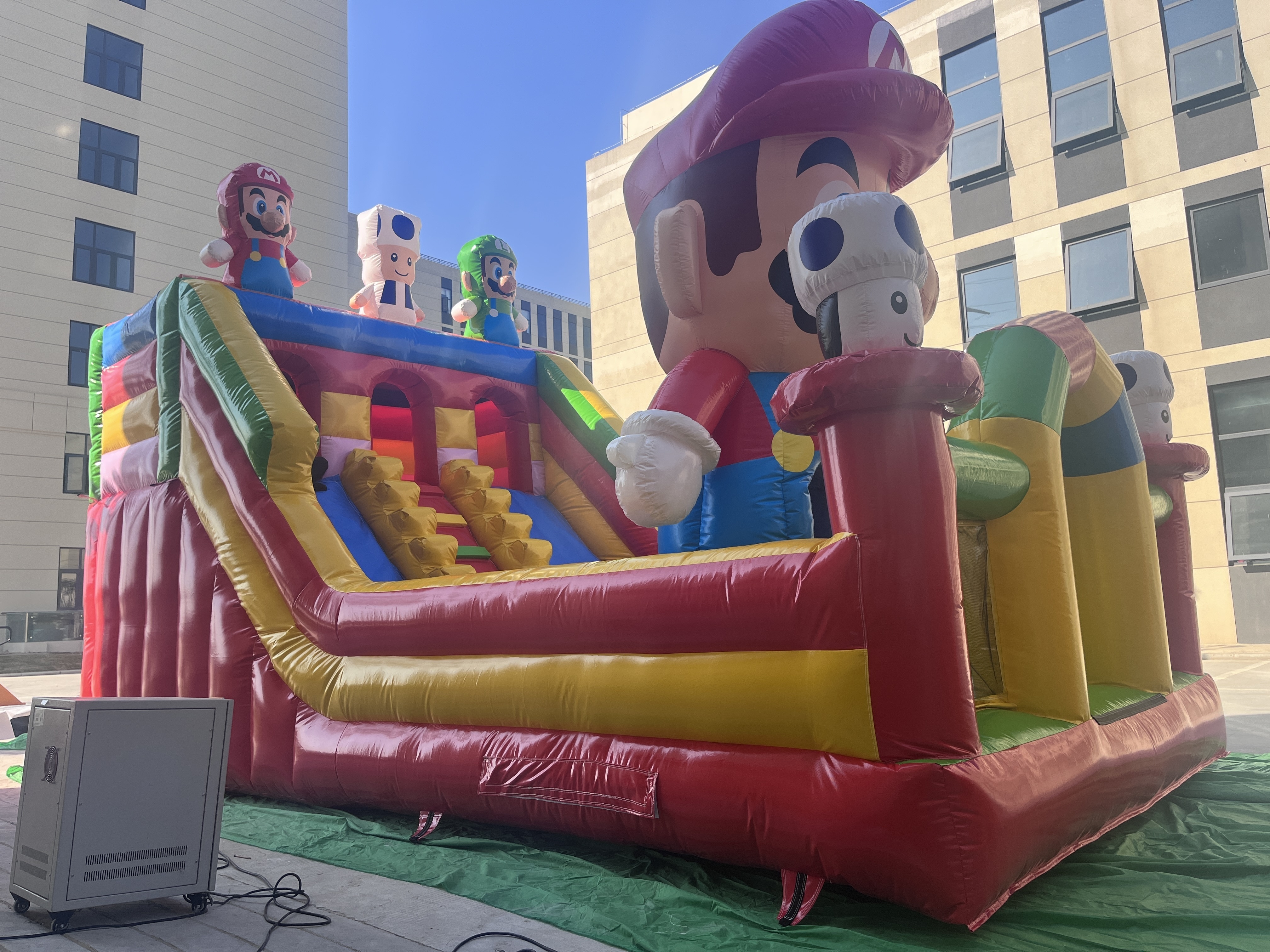 Mario bouncy castle factory high quality customized inflatable slide inflatable jumping trampoline combination