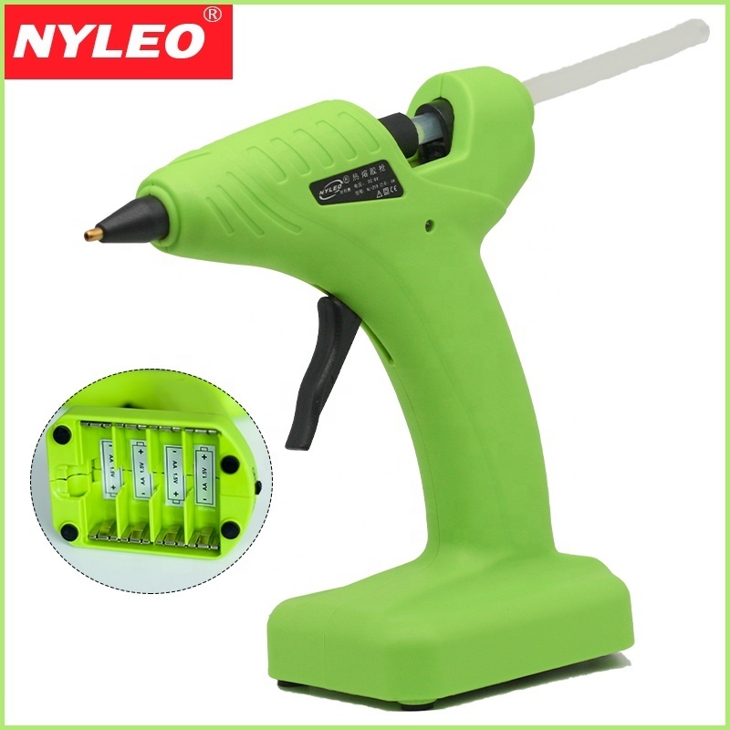 8 W hot melt silicone stick cordless glue gun for home use