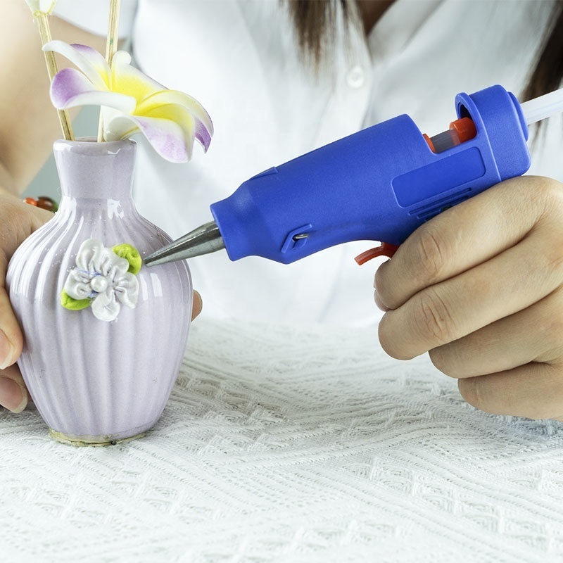 Corded Hot Melting Glue Guns for 7*200mm glue sticks  whole sale hot glue gun for home use