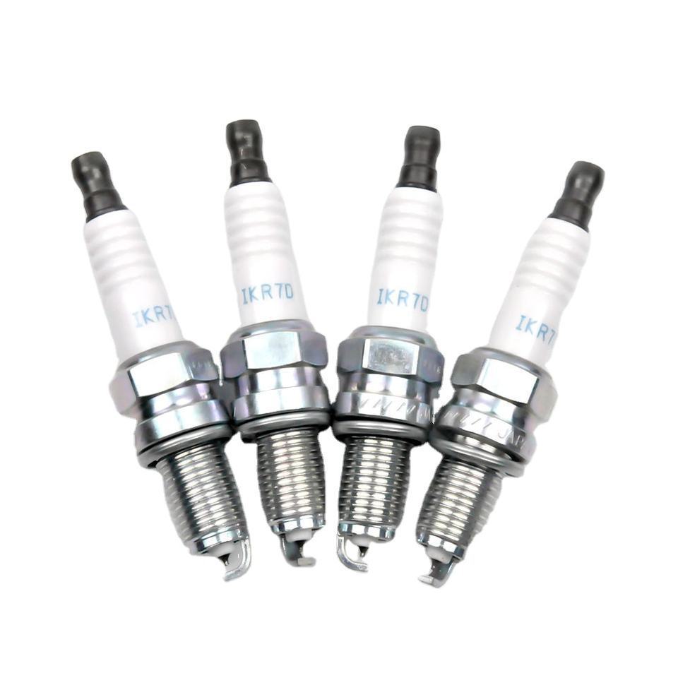 Wholesale Good Quality Car Plugs CMR6H Small Engine Plug Power Racing Spark Plug For Garden