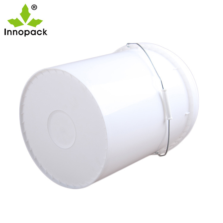 Round Light in Weight 5 Gallon White Color Plastic Bucket