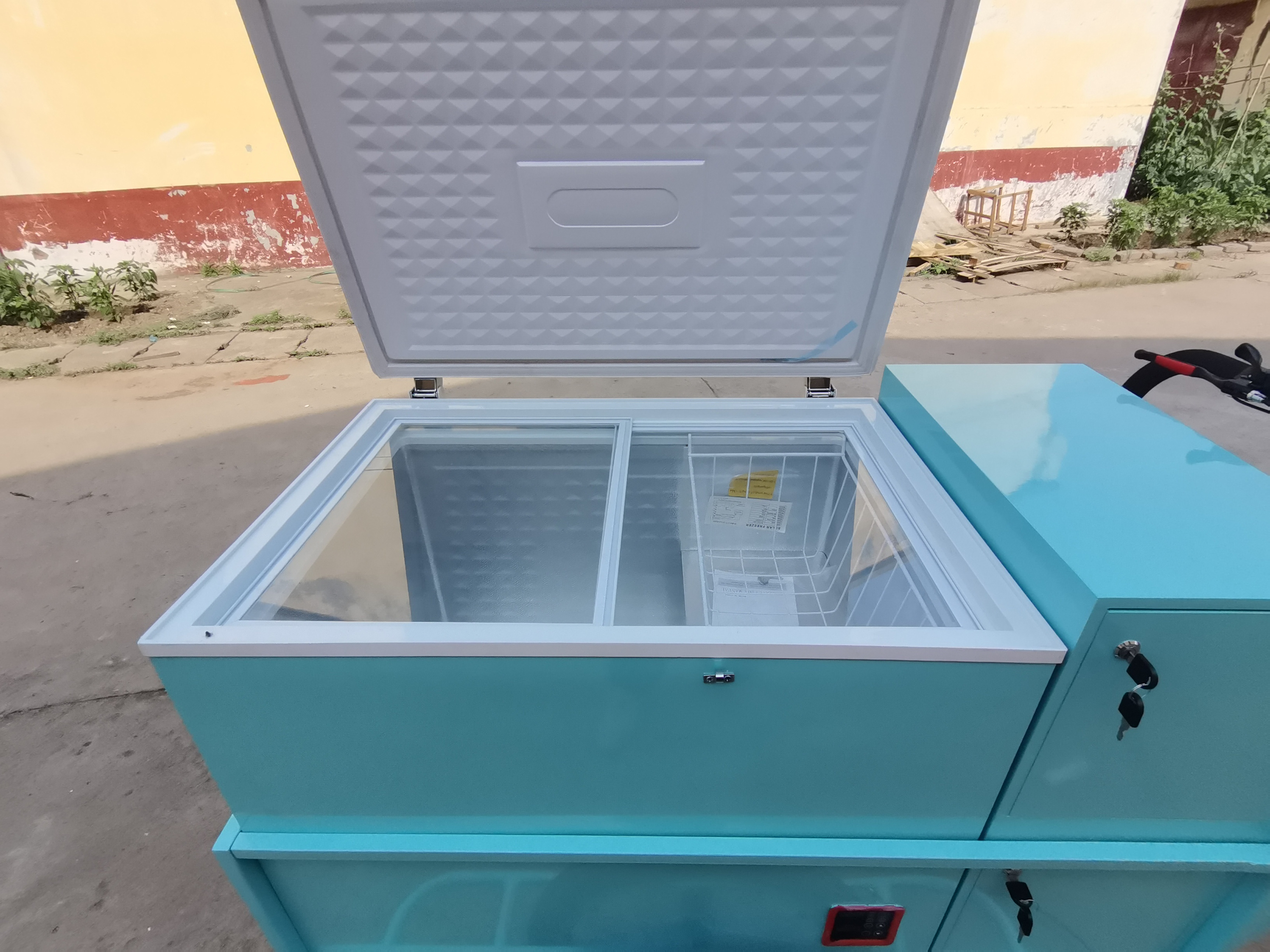 O-NOBLE Ice cream bike freezer 120L mobile food cart  with umbrella