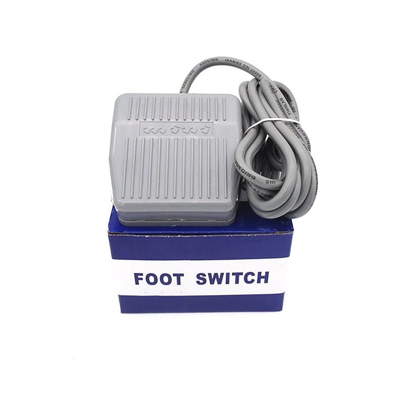 TFS-201 Foot Switch Momentary Industrial Pedal Switch Nonslip Flame Retardant Foot Pedal Switch with Aviation Plugs