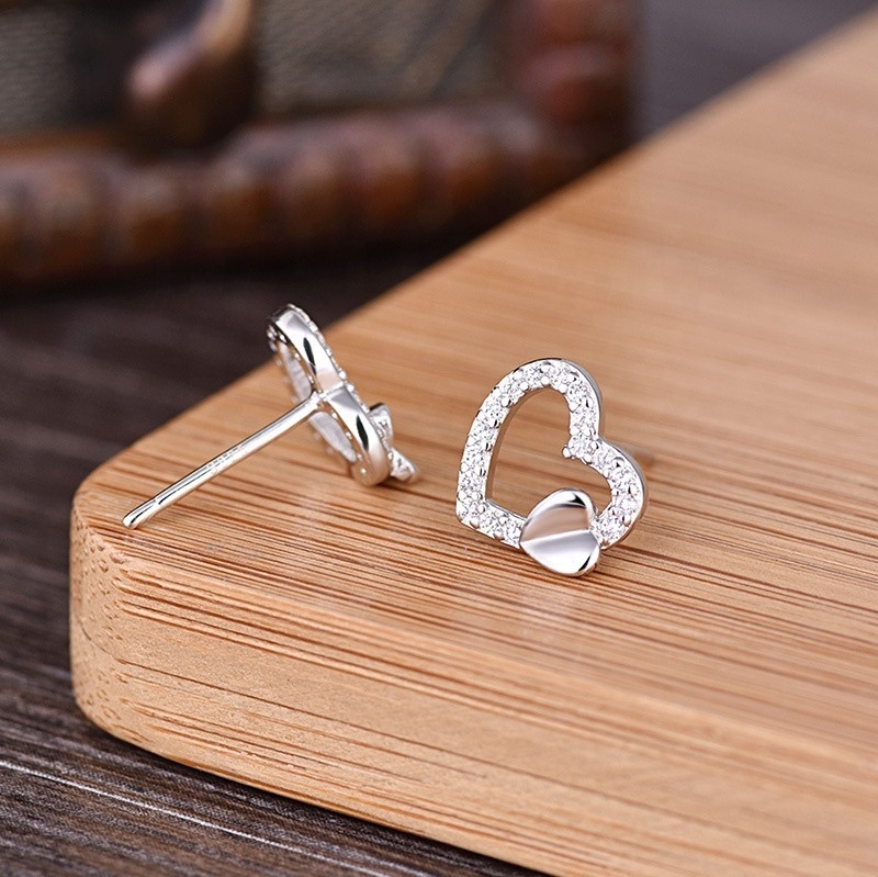 Trendy  Minimalist Stone Heart Stud Earrings with Zircon Jewelry Models  Designs for Woman White Gold Plated Earring Gift