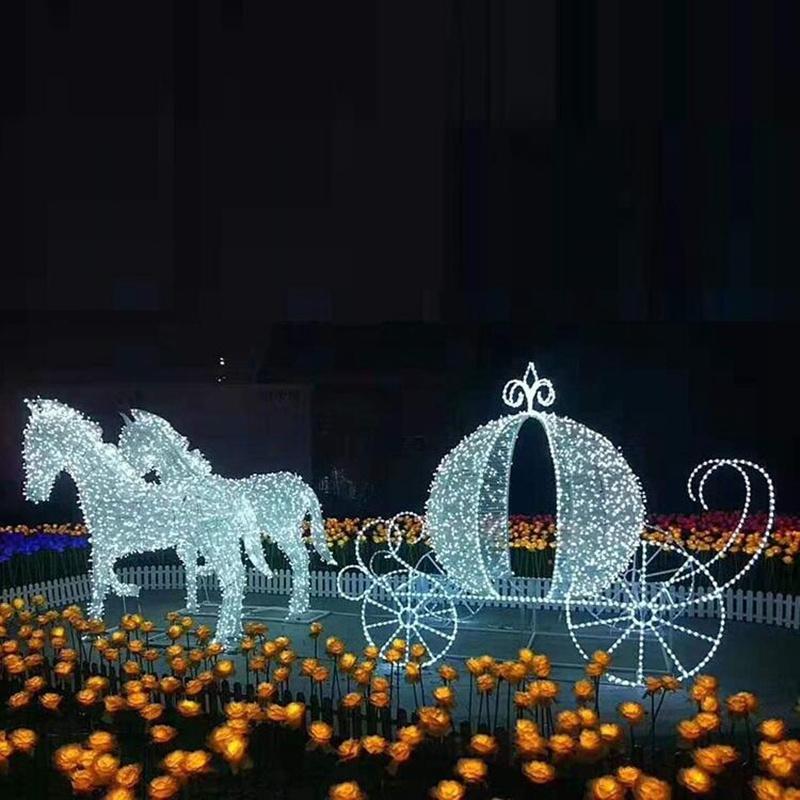 Beautiful cinderella pumpkin horse carriage for wedding and Outdoor christmas decoration horse carriage