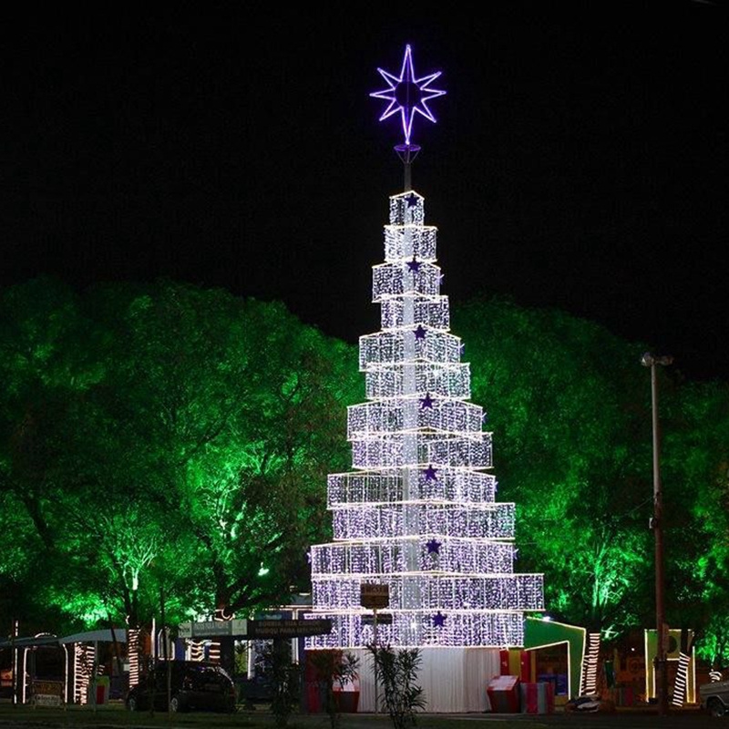 White Wire Branch Lighted Led tower Rope Christmas Trees