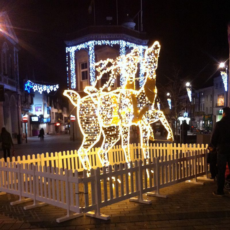 Outdoor animated waving Santa running flying reindeer sleigh for commercial grade drive through park displays