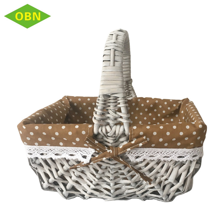 Wholesale small picnic basket home kitchen decorative handmade cheap wicker basket for gifts