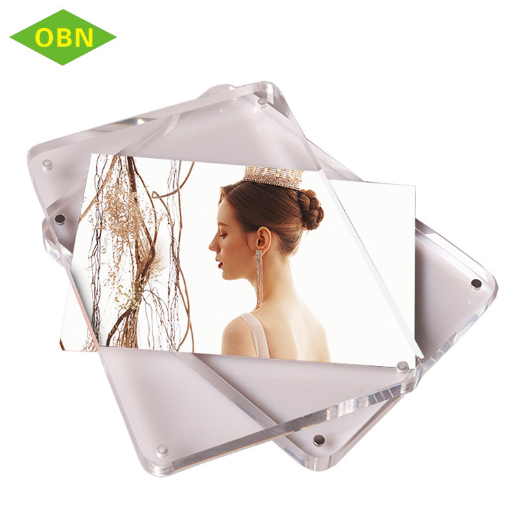 Double sided decorative customized transparent magnetic acrylic photo frame