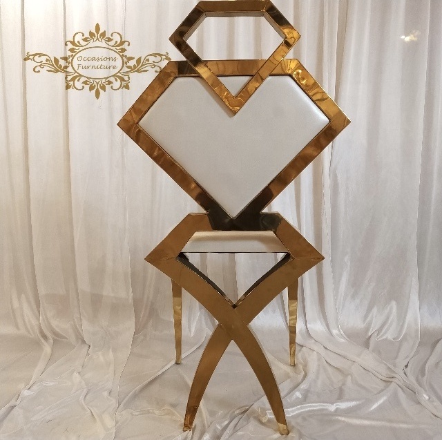 New Style Diamond Stainless Steel Golden Frame White PU Wedding Chairs