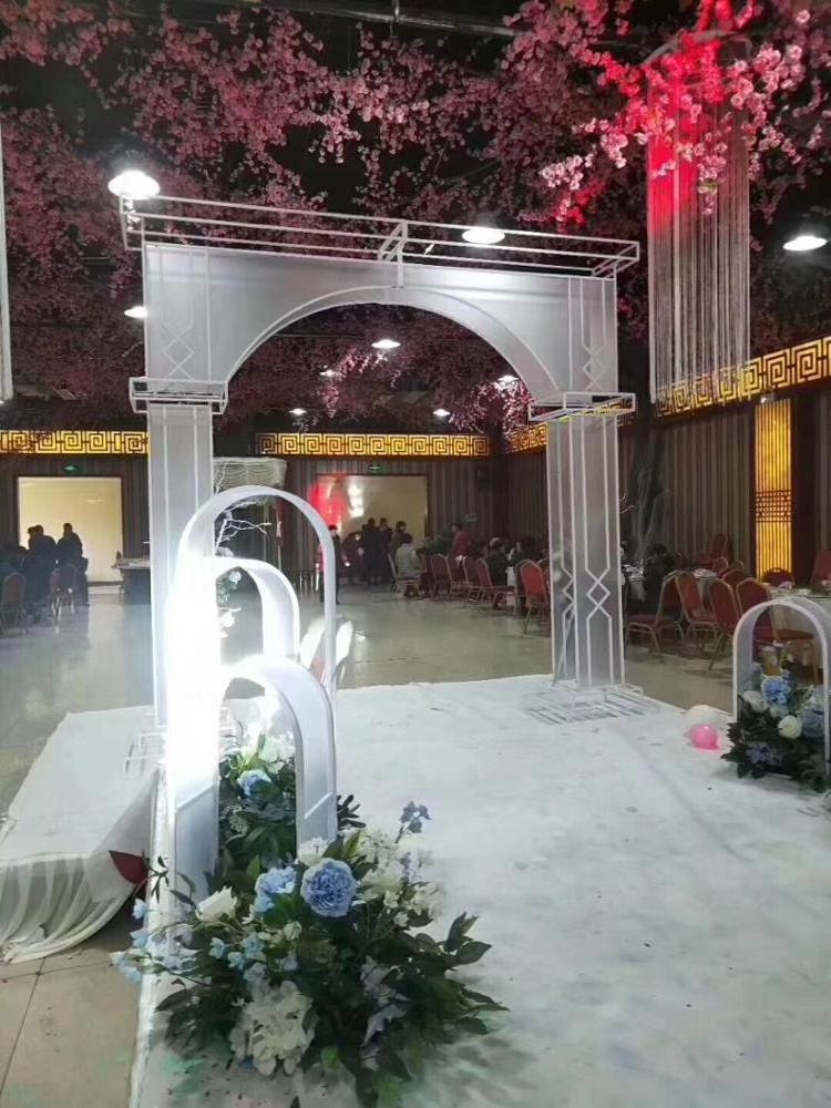 Wedding Iron backdrop Golden Elegant arch door Cheaper Price for nice decoration Events Backdrops Gazebo