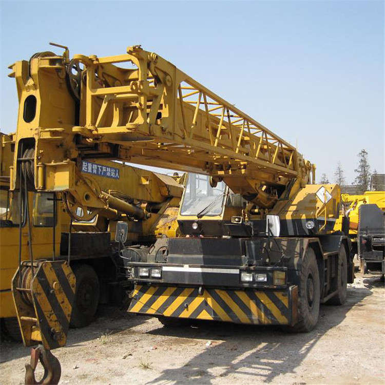 Japan made original Tadano 25 ton rough crane TR 250M , Second hand cheap Japan crane 25 ton in China