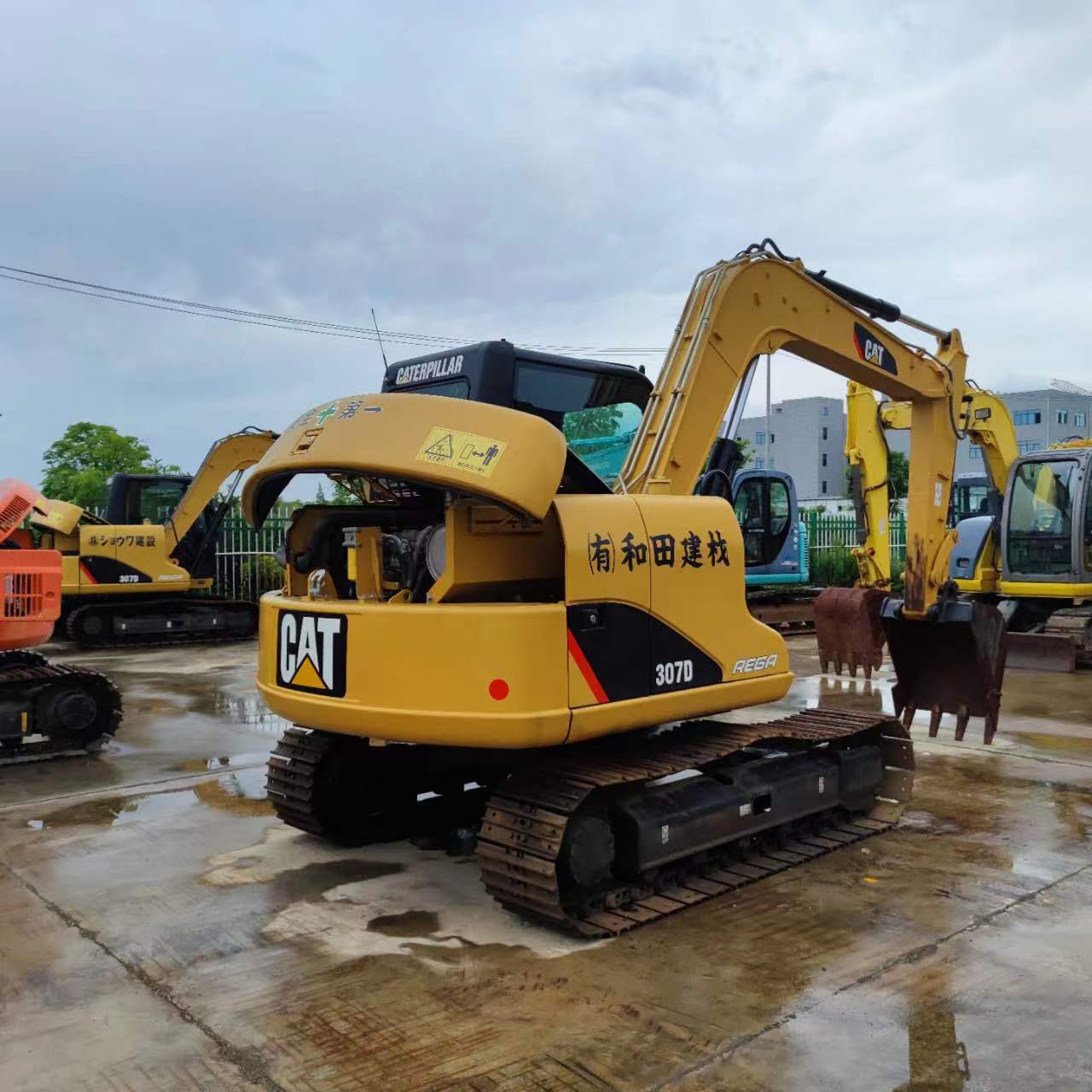 Used  Original Japan CAT crawler Excavator 307 Caterpillar 307D Excavator For Sale Used 307D caterpillar digger mini