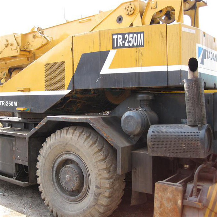 Japan made original Tadano 25 ton rough crane TR 250M , Second hand cheap Japan crane 25 ton in China