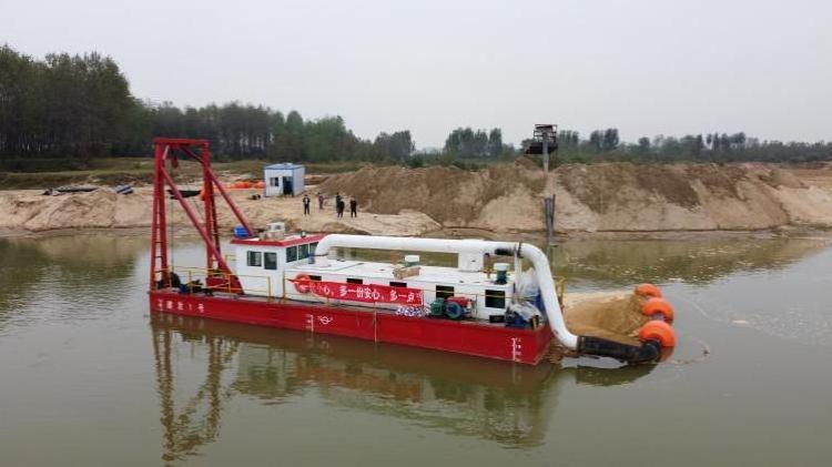 Sand Pump Dredge River and Lake Cleaning Machine