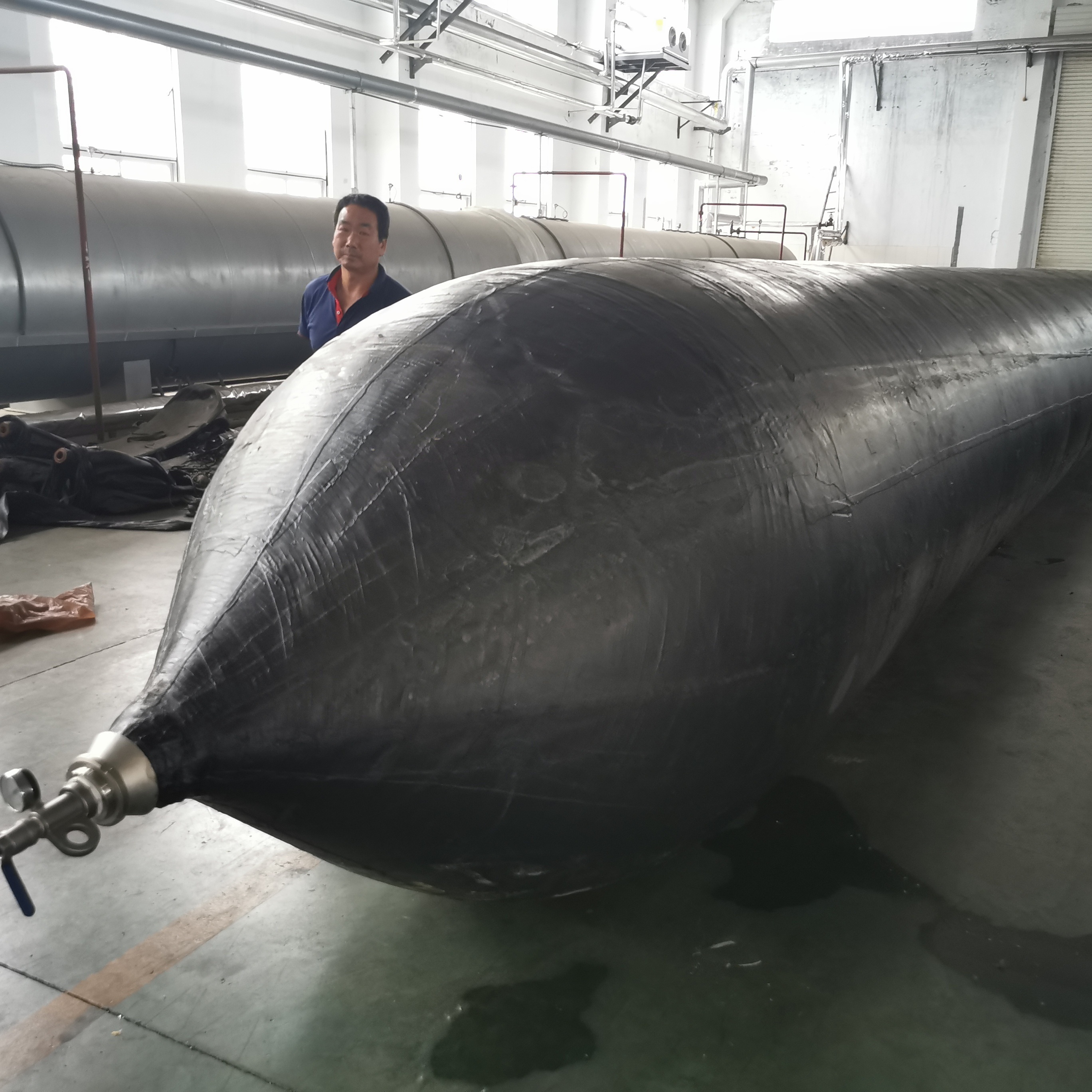 High Bearing Durable Marine Ship Loading Floating Docking Moving Rubber Airbag Inflatable Floating Pontoon