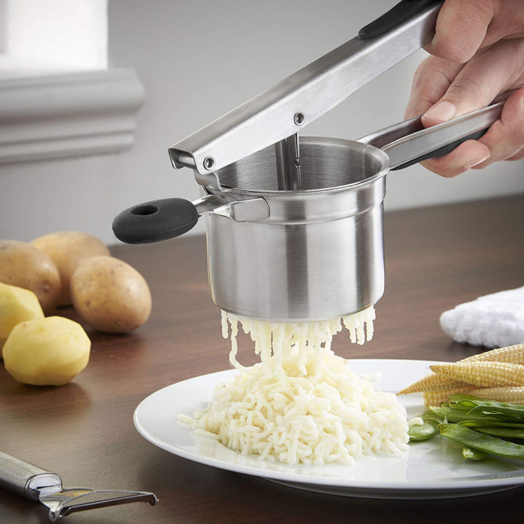 online Hot Sale Non-slip Silicone Grip  with 3 Interchangeable Fineness Discs Potato Ricer Masher Stainless Steel