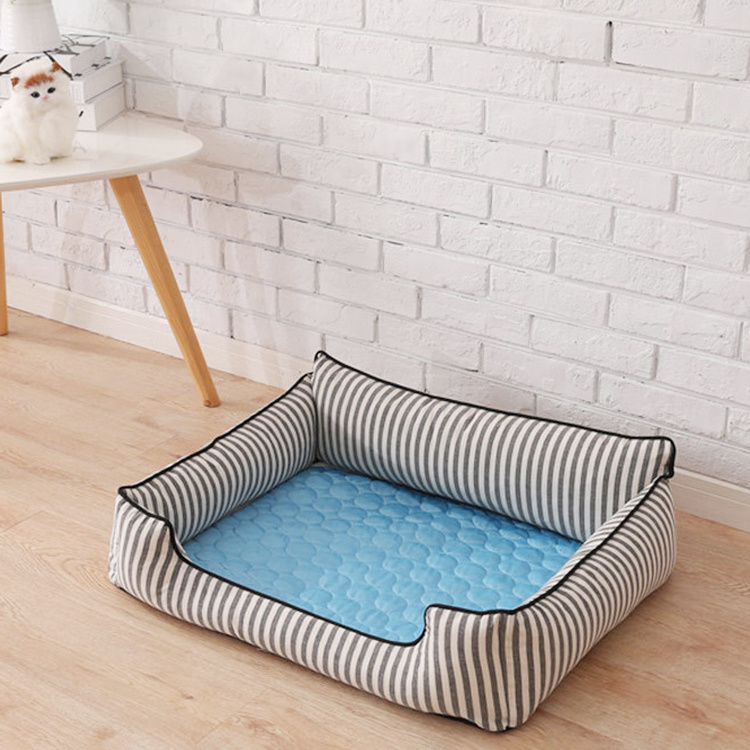 Dog Pad Summer Cooling Mat Cat Dog Beds Blue Pink Coffee Pet Ice Cool Cold Silk Cushion Puppy Sleeping Blanket Pet Accessories