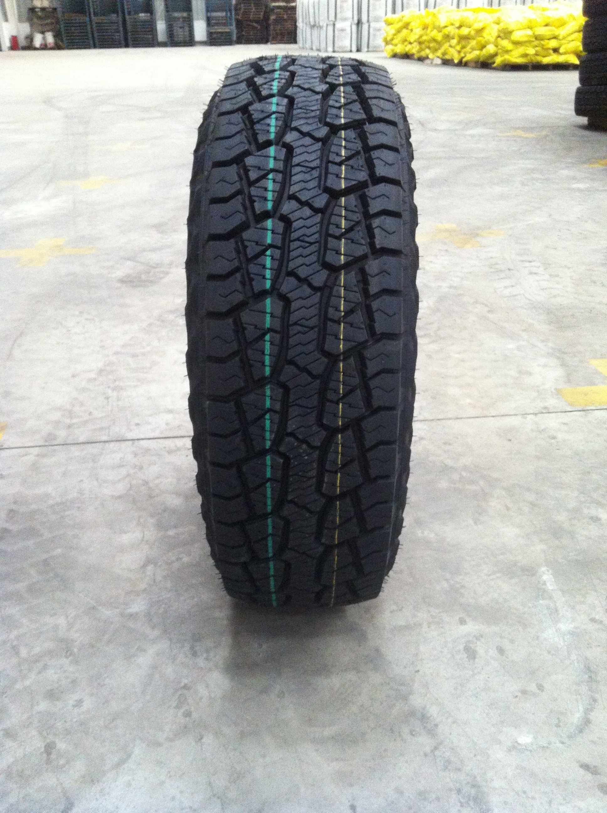 radial semi-steel tire and 16-20inch Diameter winter car tires PCR 235/70R16 235/70/16 235 70 16 LT235/70R16