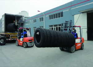 ROADONE  Best price chinese trucks tire 385 65 22.5  295 80 r 22 5 315/80R22.5 385/65R22.5 1200r24 tyre with GCC