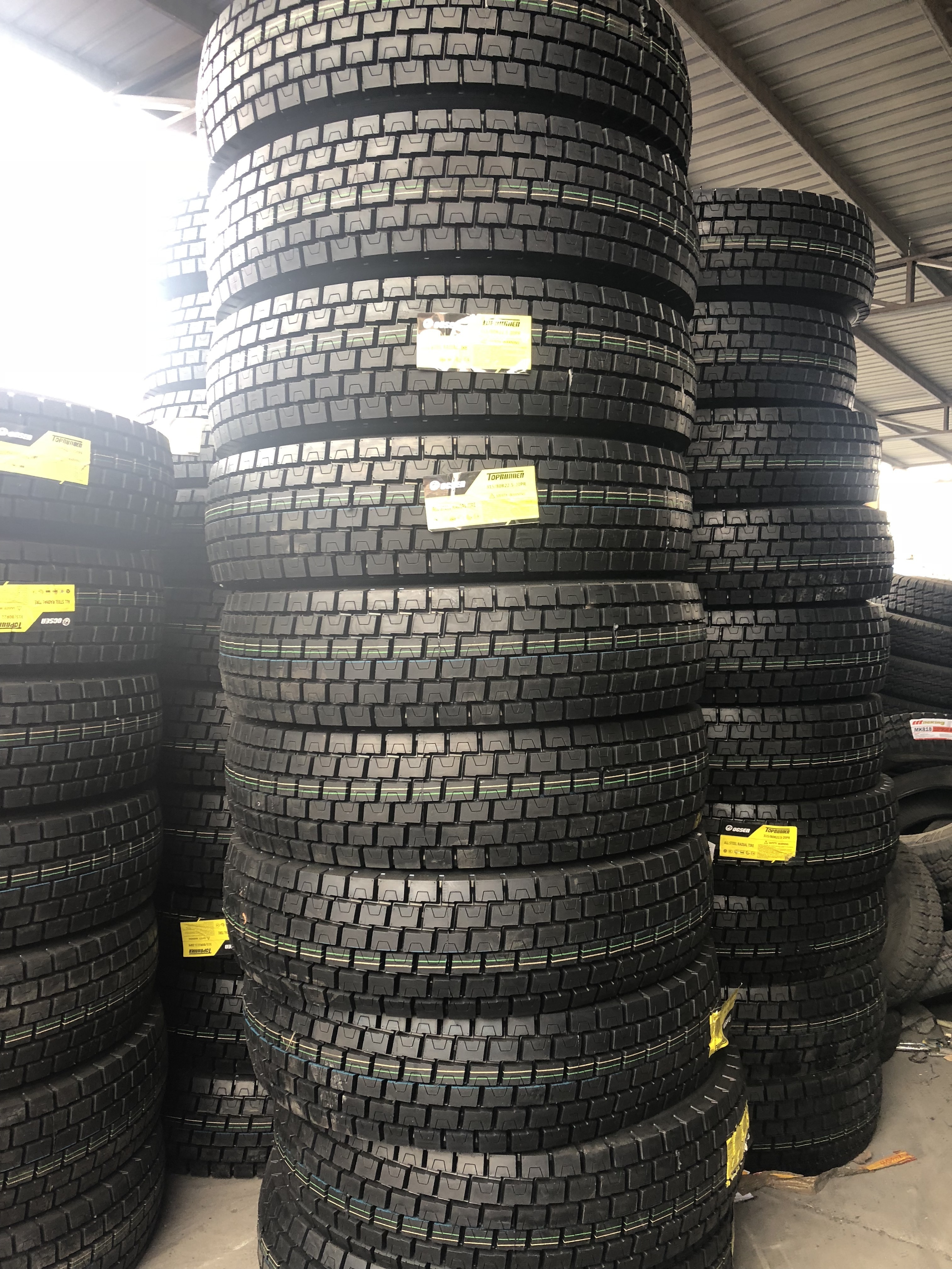 205 55 16 size truck tires 11r225 truck tires for winter 11r 24.5 truck tires rims 22.5 R24.5 for Canada North America