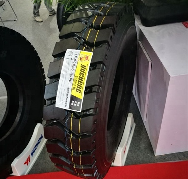 YUEHENG Tire Factory Direct Truck Tires 900R20 9.00R20 900-20 900/20 900X20