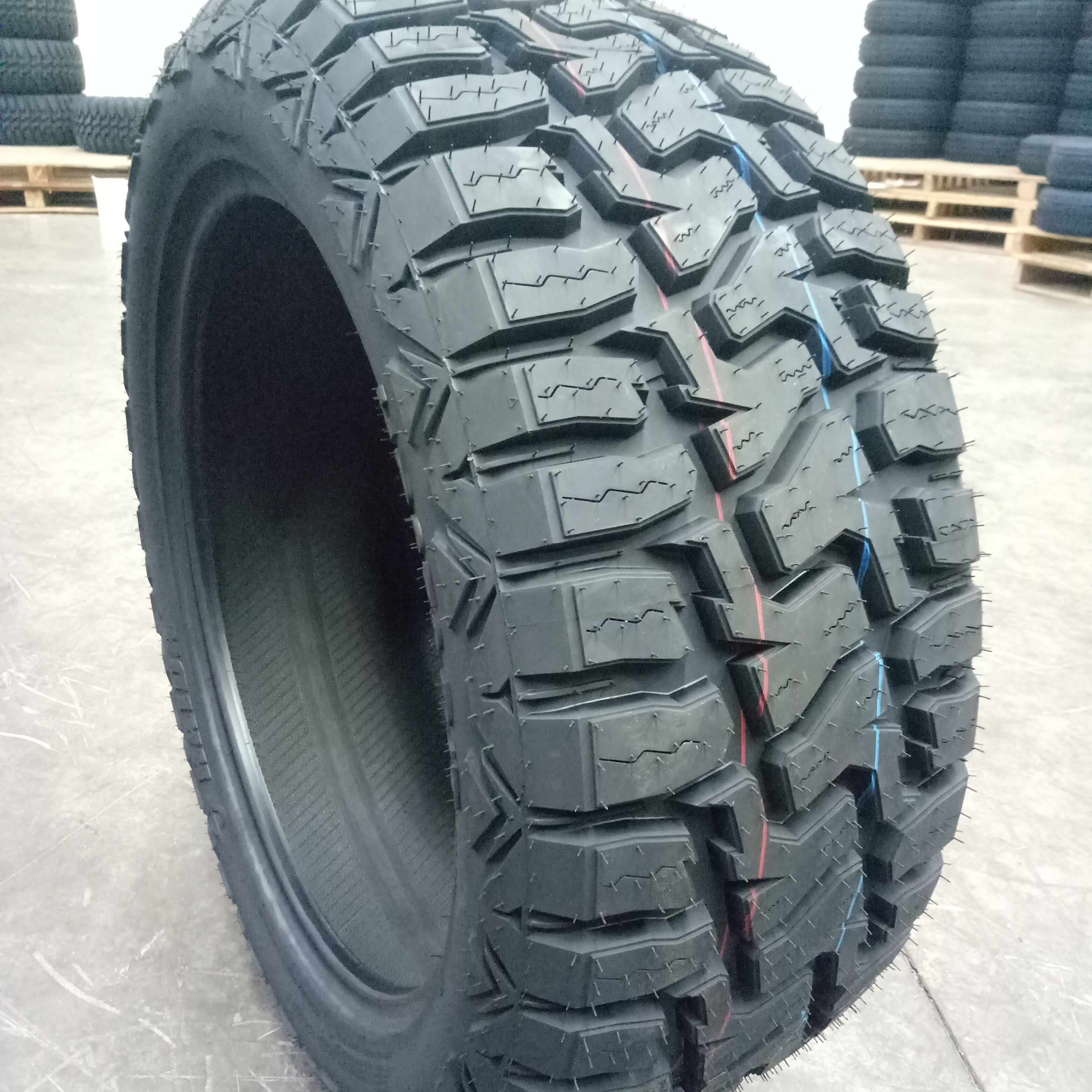 Passenger car tire 265/75R16 285/75R16 265/70R16 285/70R17 33*12.50R17 35*12.50R17 33*12.50R18