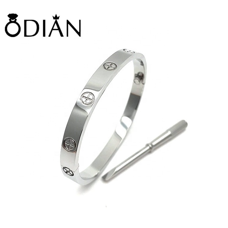 Wholesale Luxury jewelry stainless steel PVD plated real gold silver loves screw screwdriver nail bracelet for men women bangle