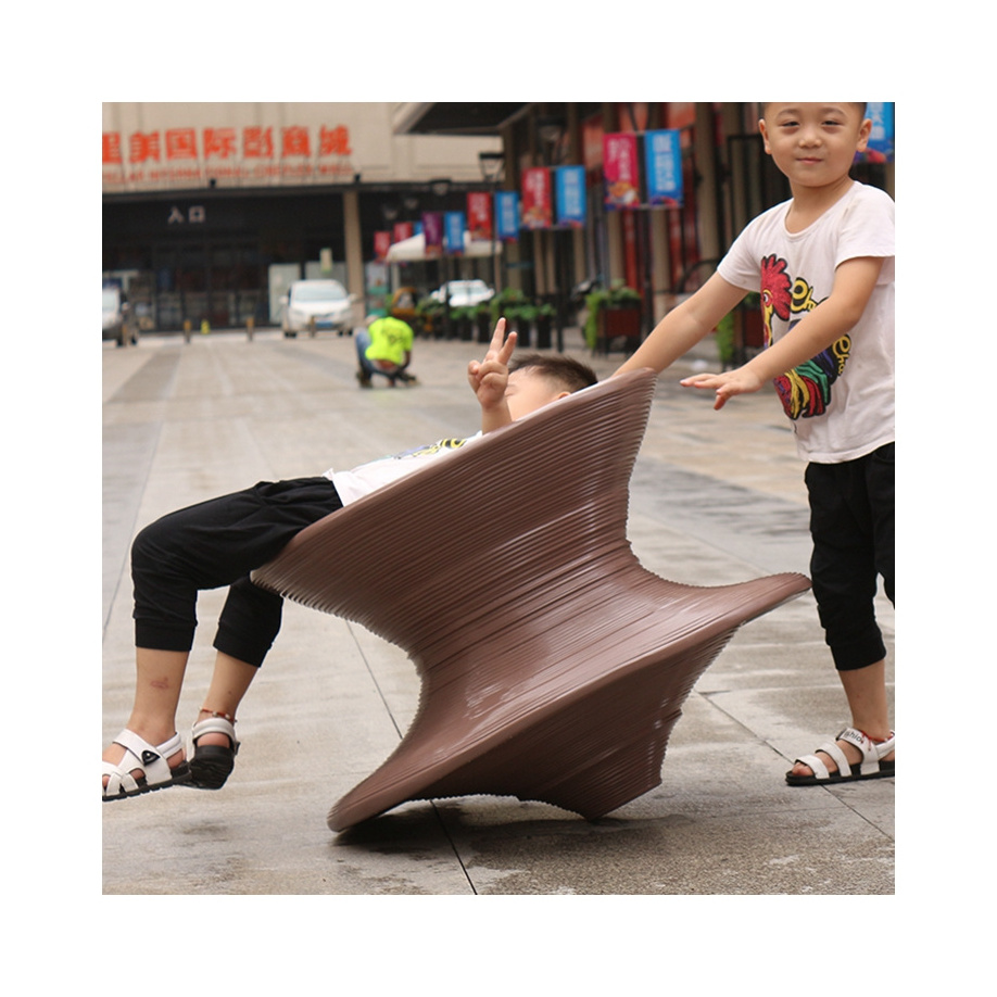 Y378 Peg-Top Shaped Funny Design Rocking Glider Reclining Zero Gravity Chair Sun Lounger Recliner Chairs