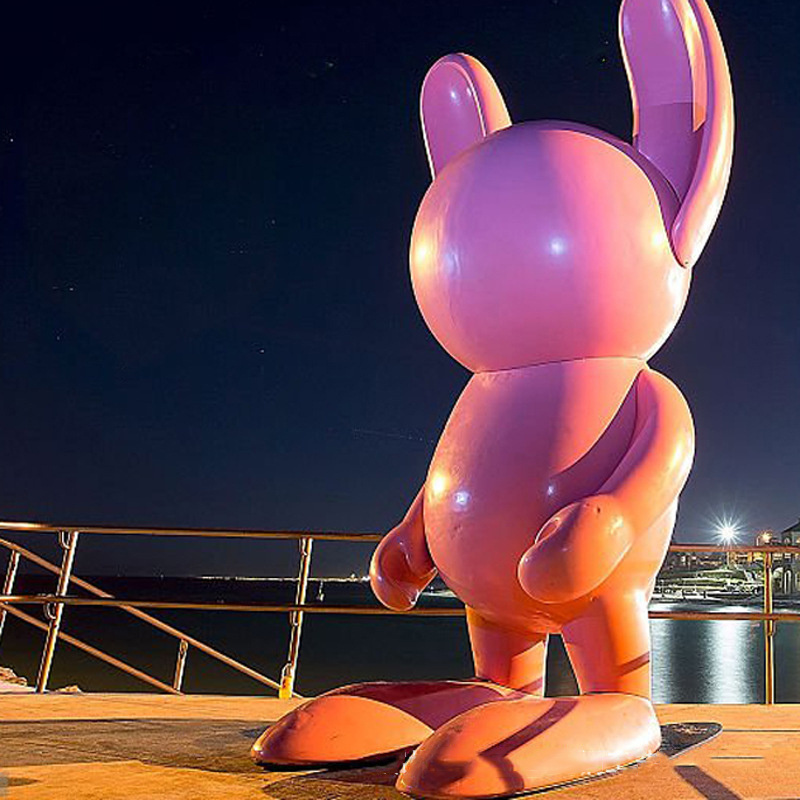 K290 Modern Internet celebrity rabbit statue custom outdoor pop art fiber glass decor matteo pugliese sculpture for sale