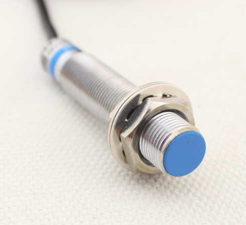 LJC12A3-2-Z / BX Z / AX Z / AY Z / BY capacitive sensor proximity switch 24V DC three-wire NPN normally open M12