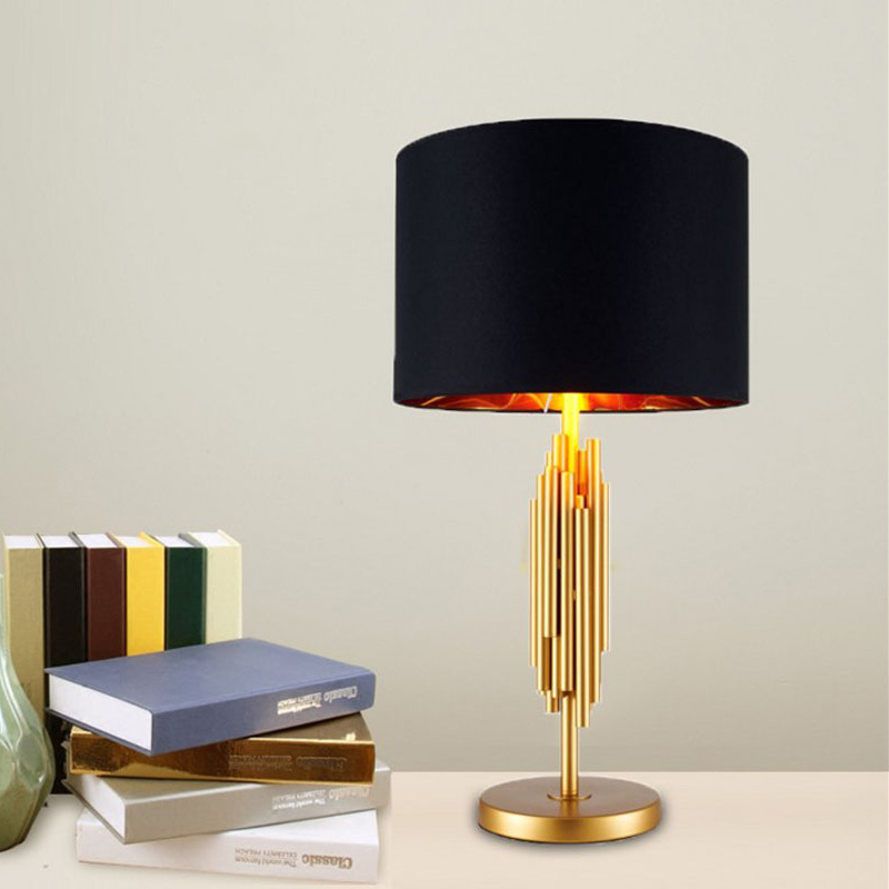 Zhongshan Lighting Black Lampshade Gold Base Light Up Table Lamp For Guest Room