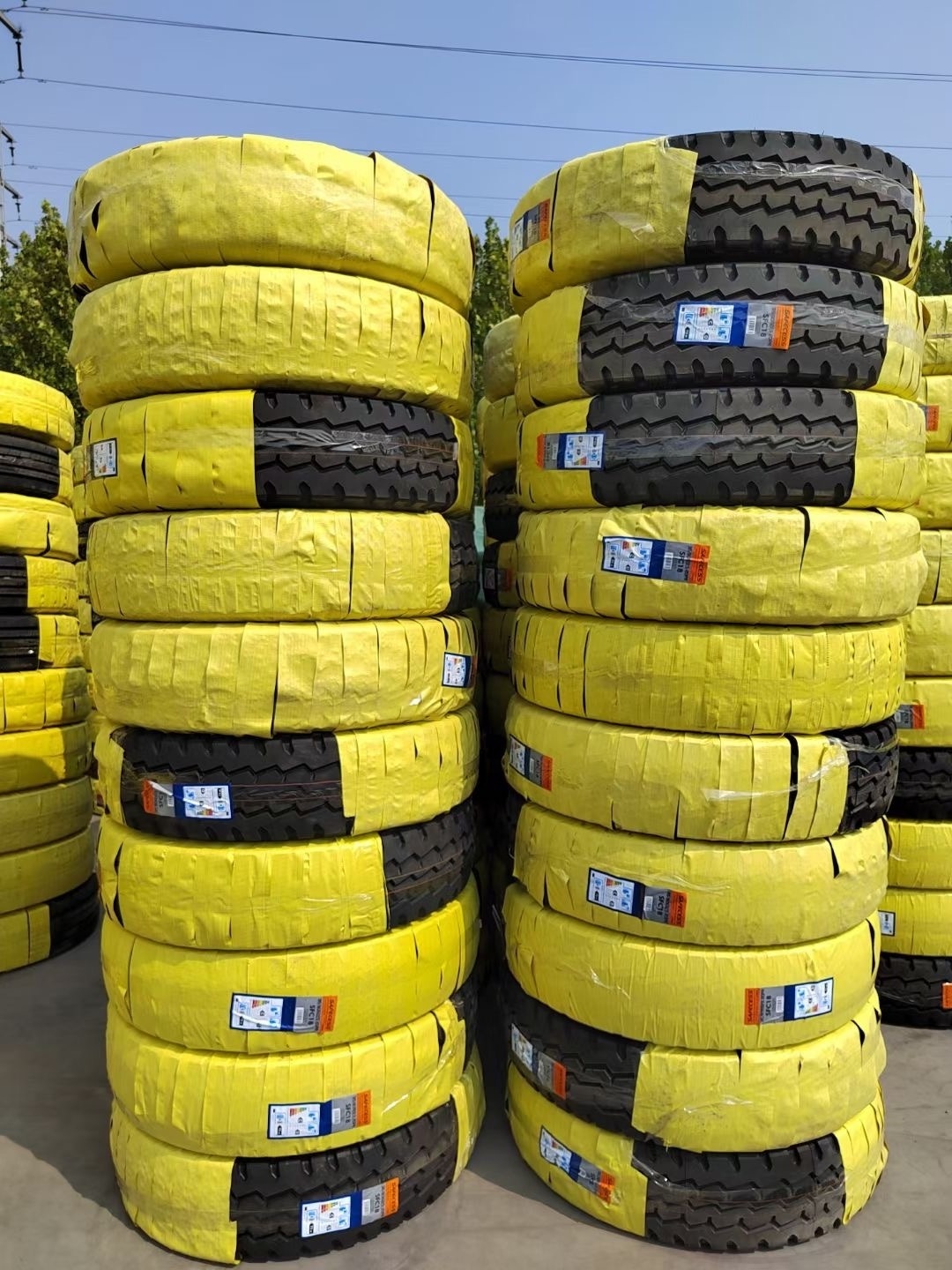 Chinese Brand High MIRAGE truck tyres factory 12.00r24 315/80r22.5 11r22.5 13R22.5 12.00R20 for sale